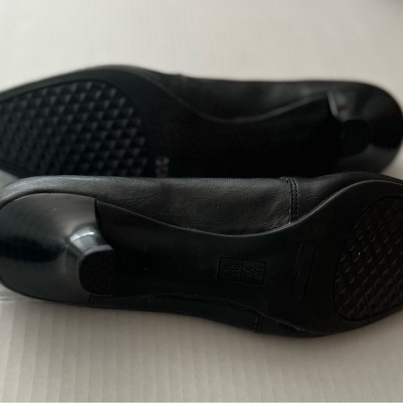 Aerosols slip on shoes size 10medium - Picture 5 of 5